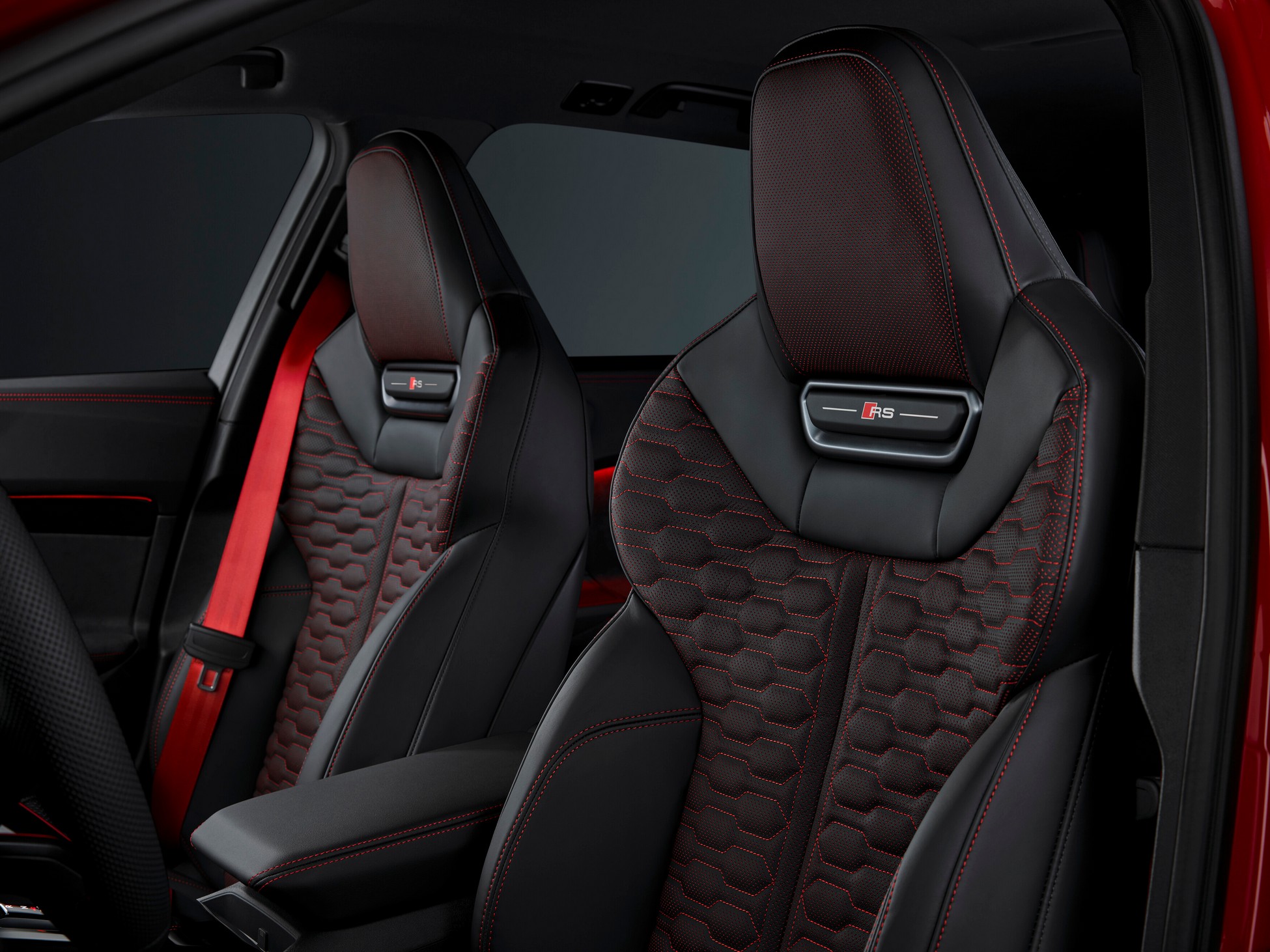 2026-audi-rs5-int_03 2026-audi-rs5-int_03
