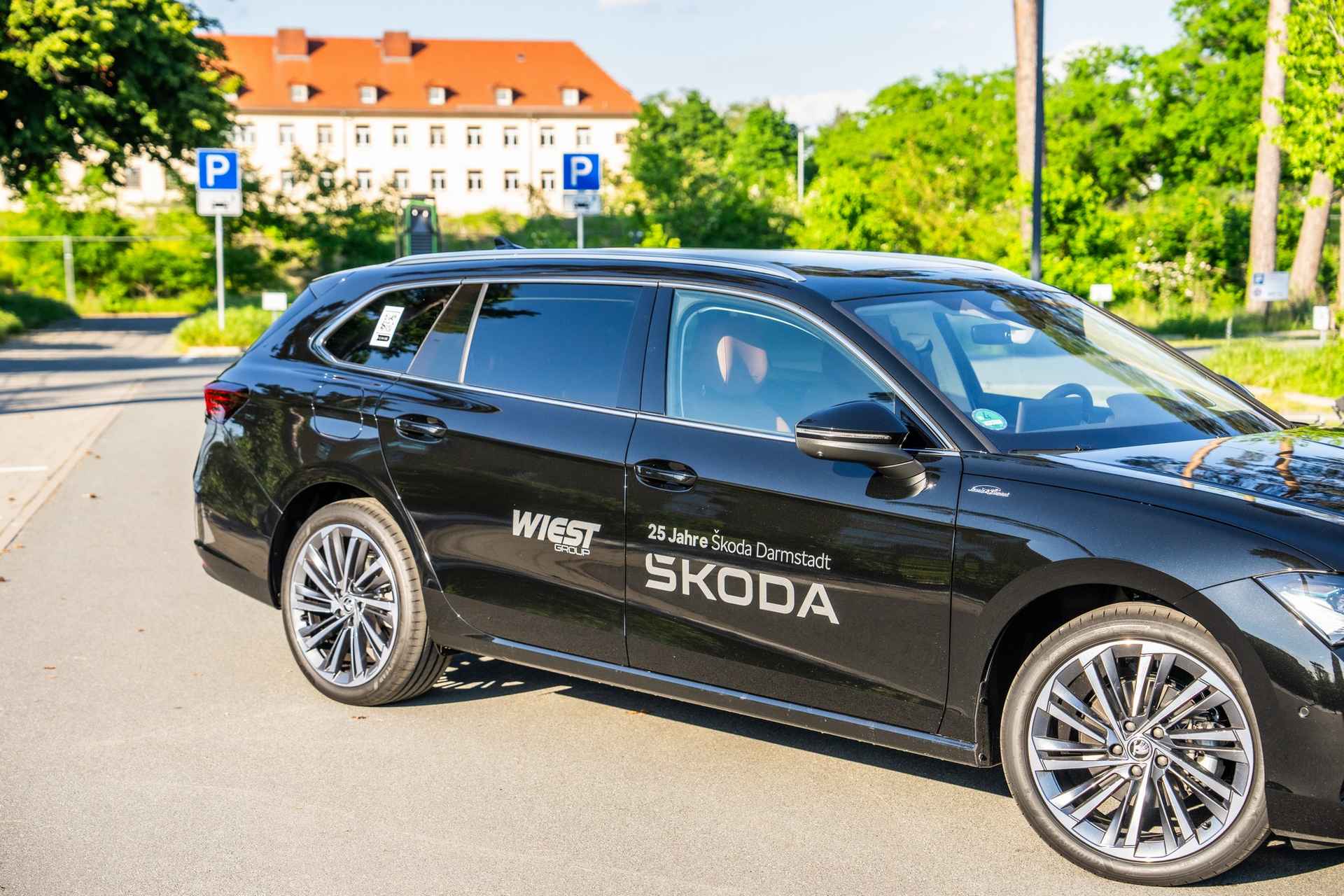 666af7447c51a44e20caf940_2024-skoda-superb_01 Der neue Škoda Superb 1