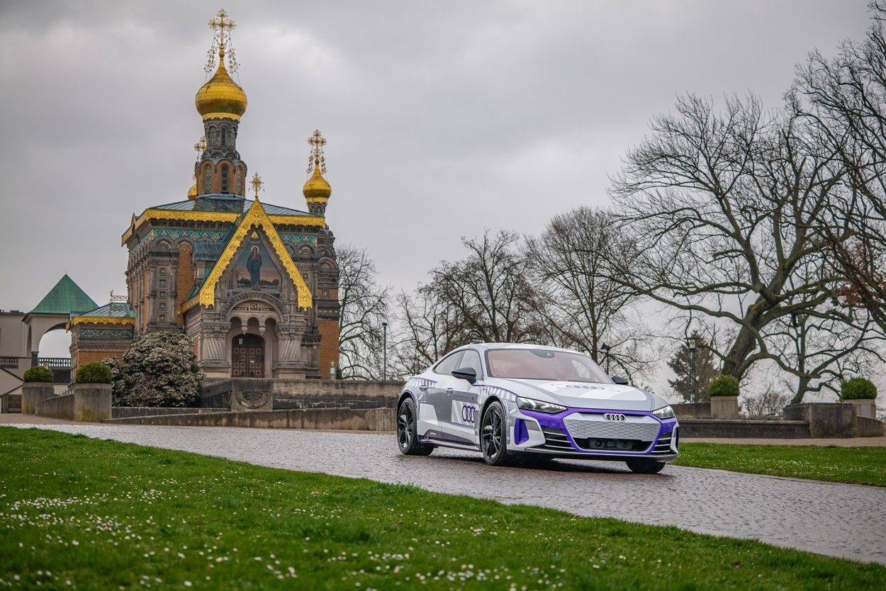 Audi RS e-tron GT ice race edition 3