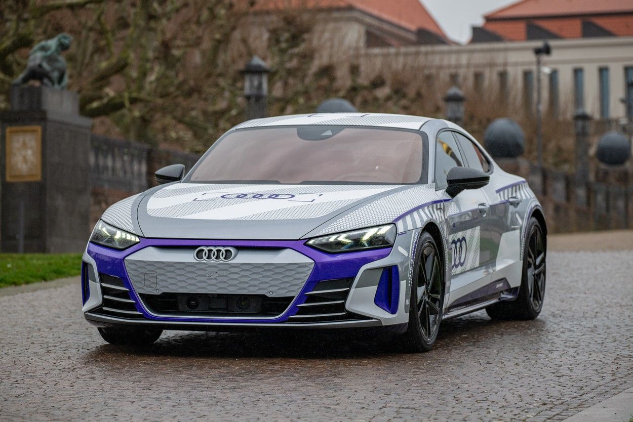 Audi RS e-tron GT ice race edition 1